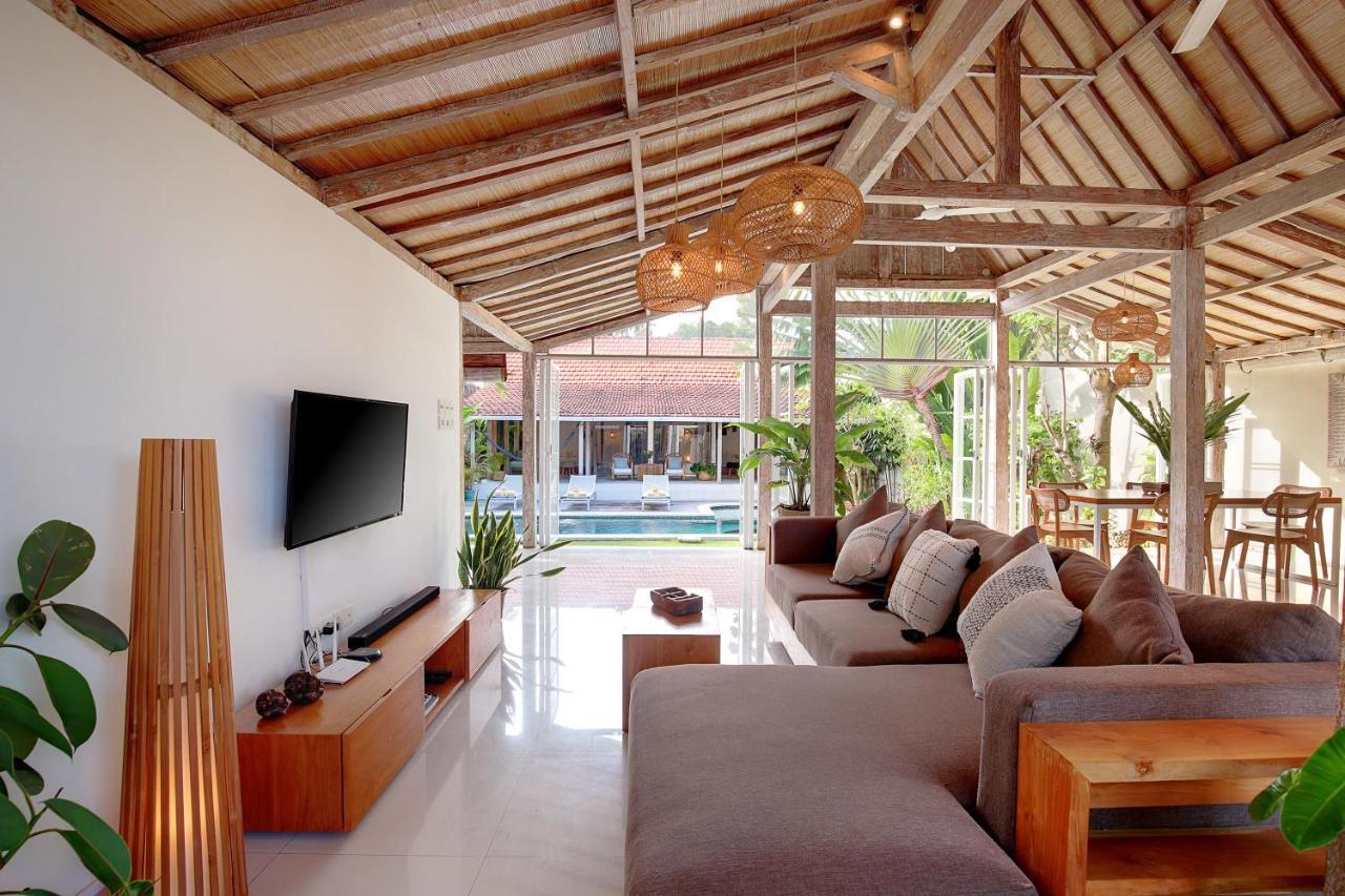 Villa Balimasan 10 Mins To Canggu เซมินยัค ภายนอก รูปภาพ