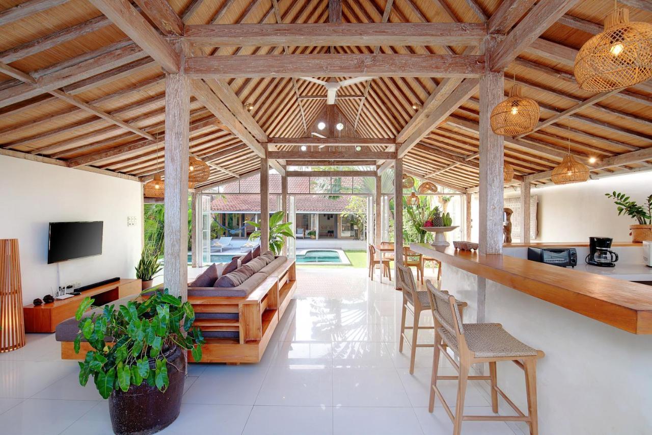 Villa Balimasan 10 Mins To Canggu เซมินยัค ภายนอก รูปภาพ